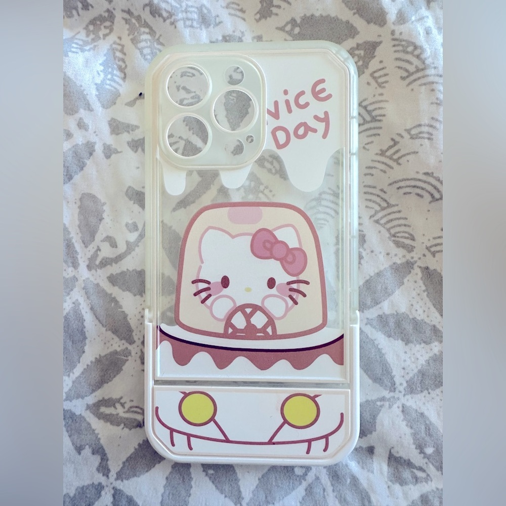 iPhone 13 Pro Case - Hello Kitty - Picture 4 of 4